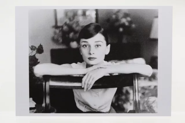 AUDREY HEPBURN,1955 by George Daniell, Kunst - Postkarte