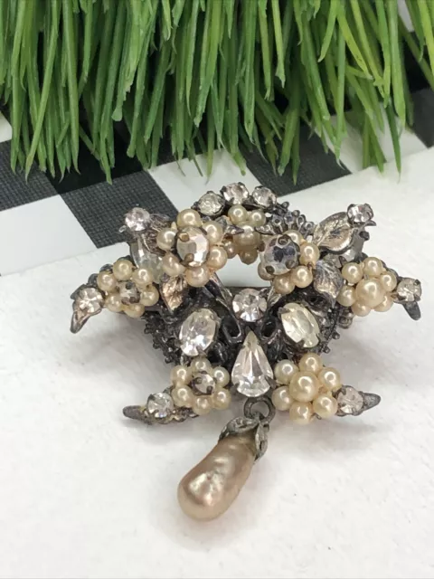Vintage Estate Unsigned MIRIAM HASKELL Beaded Faux Pearl Rhinestone Pin Brooch