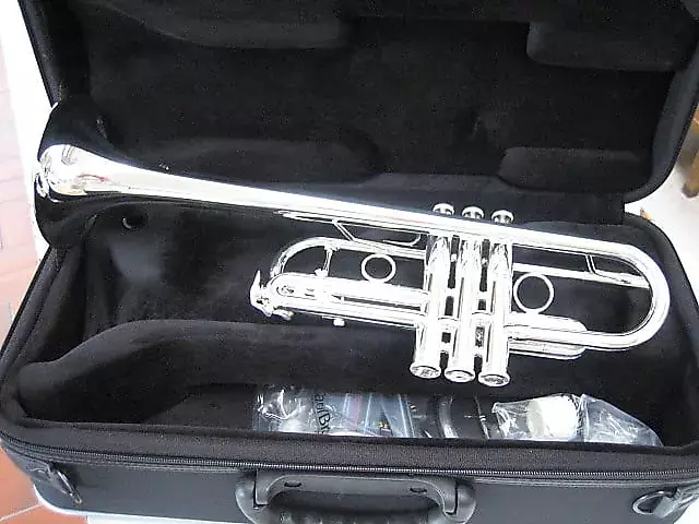 New Carol Brass 5062-H-GSS-C-S Professional C Trumpet Silver Plated with Case 3