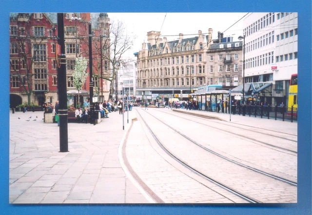KATHEDRALE QUADRATISCHE STRASSENBAHNHALTESTELLE, SHEFFIELD 27/4/96