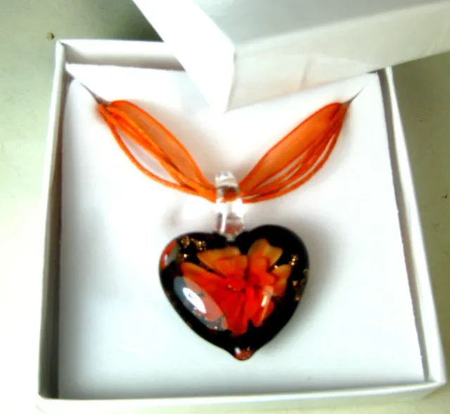 hand blown glass pendant necklace heart  red Murano style boxed   1.2x1.2"