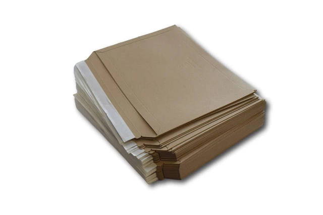 50x Capacità Book Mailers Cartone Royal Mail C4 Grande Busta Lettera 234x334