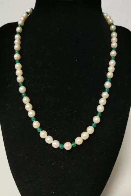 Perlenkette mit Chrysopras-Zwischenkugeln 585 Gelbgold Verschluss Halskette