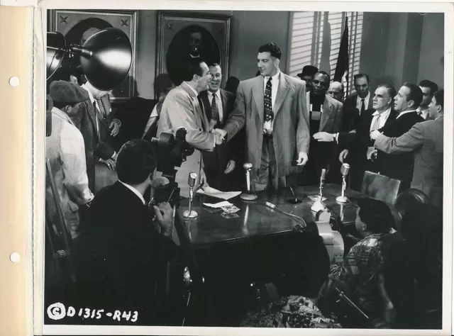 HUMPHREY BOGART MIKE LANE Vintage THE HARDER THEY FALL Van Pelt Key Set Photo