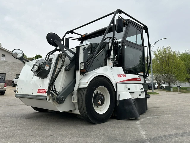 Elgin Pelican NR, NP Street Sweeper, 12048 mi 3224hrs, Madvac, Johnston, Allianz