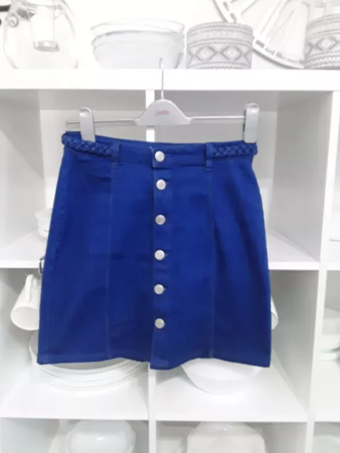 Ladies stretch denim Spring/Summer skirt lovely detail size 8 bnnt