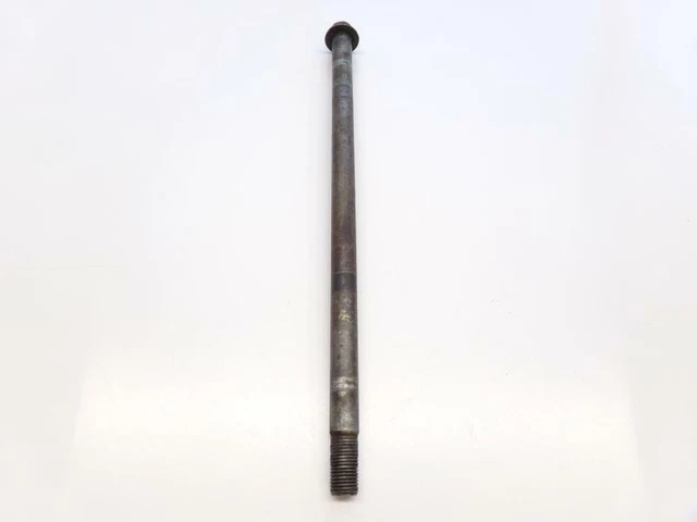 Axe de roue arriere DAELIM ROADWIN 125 2004-2006 CARBU