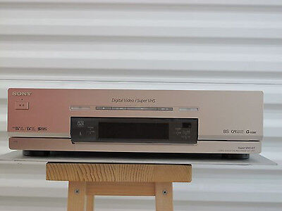 SONY ES WV-DR7 DV/Mini DV + SVHS/VHS Video Player Recorder Dual 