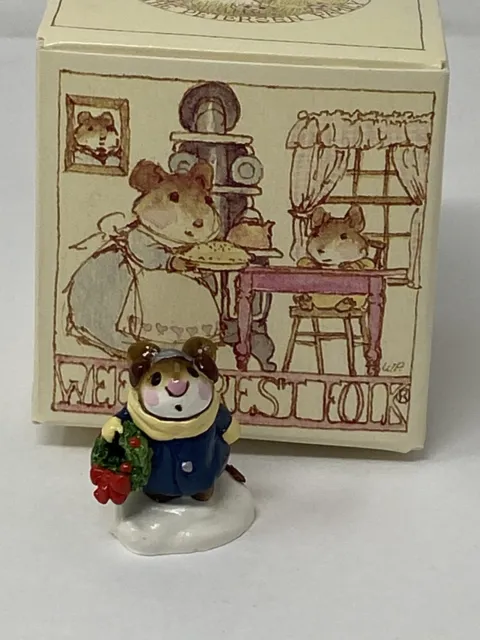 Vintage Wee Forest Folk M87 Christmas Holiday Snow Mouse 1982 Annette Petersen