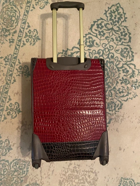 samantha brown croc luggage  Classic Collection 2 piece Carry On Spinner Tote 5