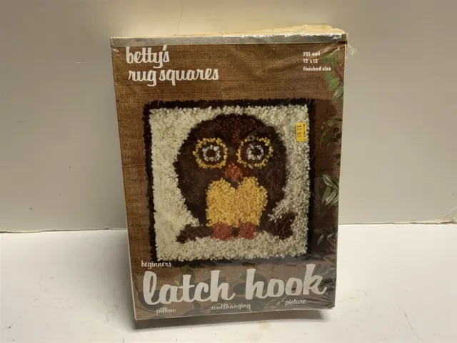 Betty's Rug Squares Beginners Latch Hook #701 Owl - Pillow/ Wall Hanging 1978