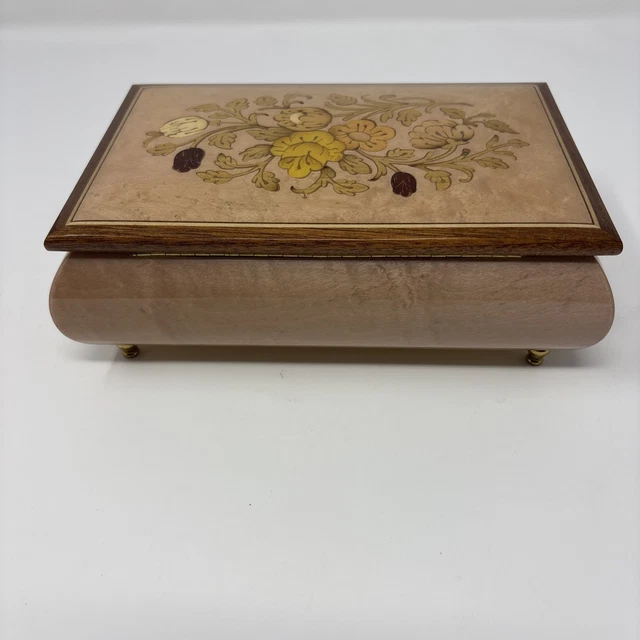 VINTAGE ITALIAN INLAID Wood Jewelry Music Box “Isle of Capri