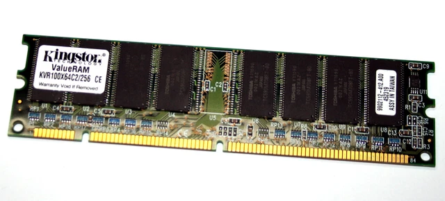 Barrette Mémoire Hyundai 128 Mo – SD-RAM 168 Pins PC-133, CL3, Occasion