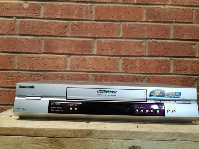 PANASONIC NV-FJ630 VIDEO Cassette Recorder VHS Smart VCR SILVER FAULTY ...