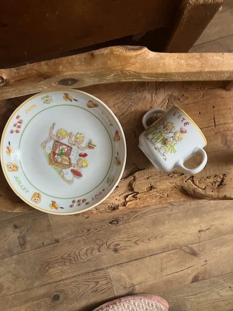 assiette les triples neuve tres rare SIGNEE VOIR DOS ASSIETTE