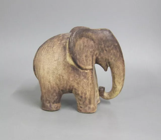 Elefant 17 cm Karlsruher Majolika Karlsruhe Dietmar Liedke 2