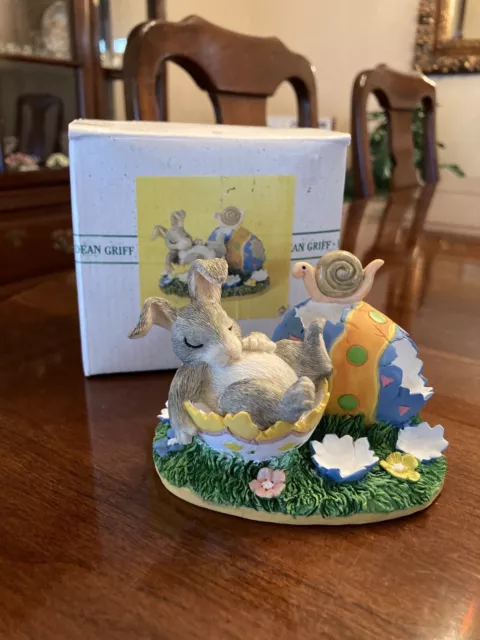 Charming Tails Silvestri After the Hunt Bunny Easter Egg Snail New With Box