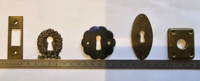 Lot De 6 Panneaux à Clés Anciens En Bronze – Rosaces De Serrure Style Antique – Dimensions 37x30 Mm – Marque Fuxxer