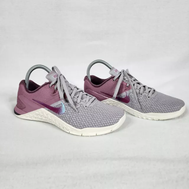 EUC WOMEN'S SZ 8 US Nike Metcon 4 XD Running Athletic Shoes Purple Grey ...