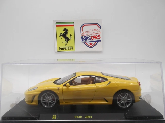 Miniature Ferrari 458 Spider 2011 – Hachette 1/24 – N°14 – Collection Les Grandes Ferrari – Avec Fascicule