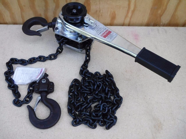 New 3TP95 Dayton Lever Chain Hoist 3000 lb. Load  10 ft. Lift, 1-1/4" Hook