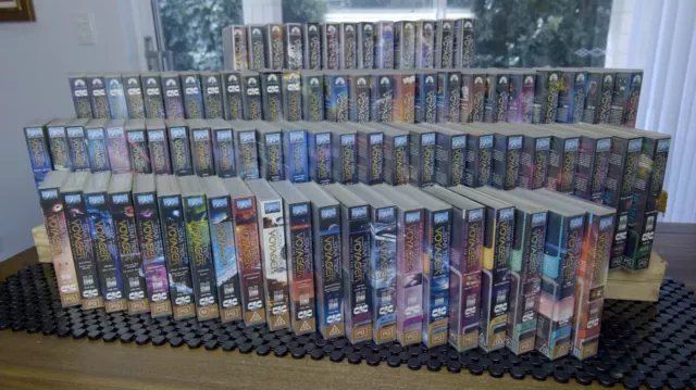 STAR TREK: Voyager Complete Series on VHS [Collector's Item!] Season 1 - 7