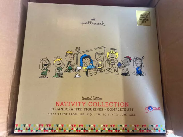 HALLMARK 2015 Limited Edition Peanuts Charlie Brown Nativity 10 Figurines