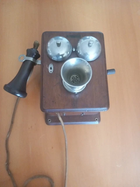 Antico Telefono