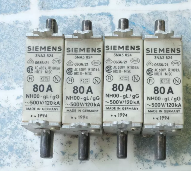 4x Siemens 3NA3824 fusible NH00 gL-gI 80A 500V. Lot de 4 2