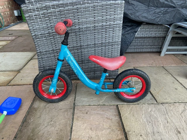 APOLLO WIZZER BALANCE Bike 10 Wheel Toddler First Bike Blue and Red 10.00 PicClick UK