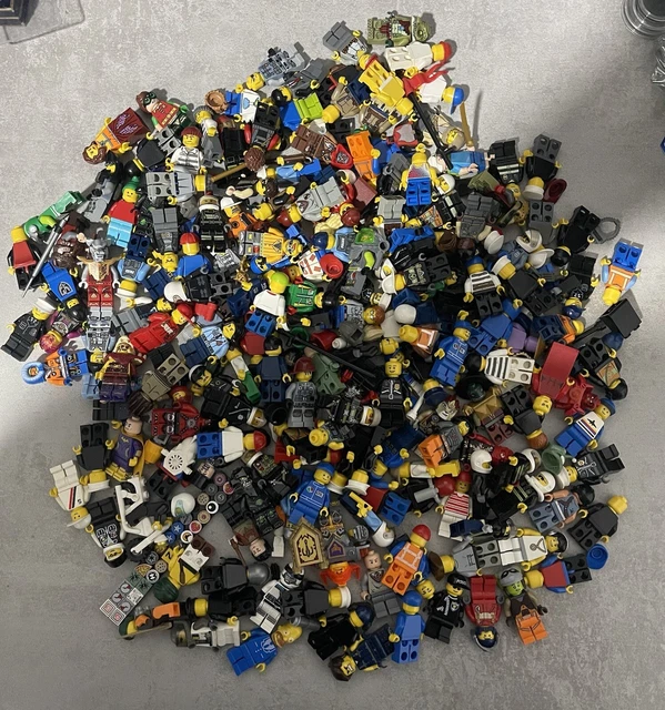 Enorme Lot De Plus De 250 Figurines Lego ++++++++