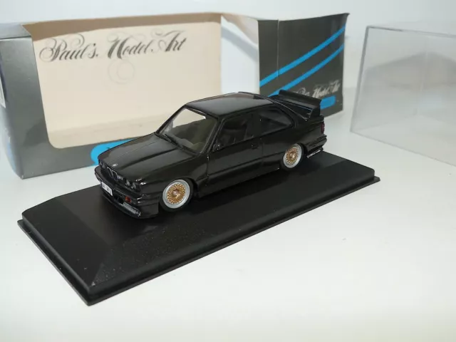 BMW M3 E30 Noir MINICHAMPS 1:43