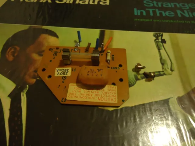 Technics SL-1700 MK2 Stereo Turntable Parting Out Fuse Board