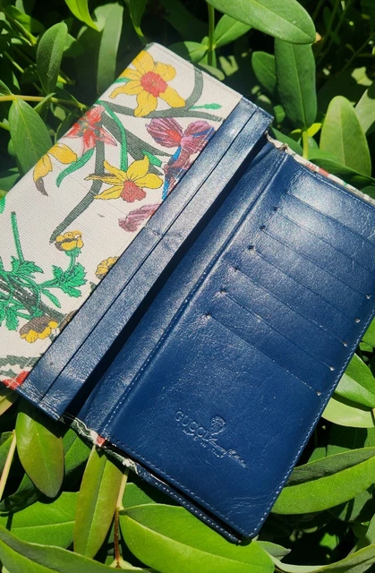 Vintage Gucci Floral Wallet - Accessory Collection