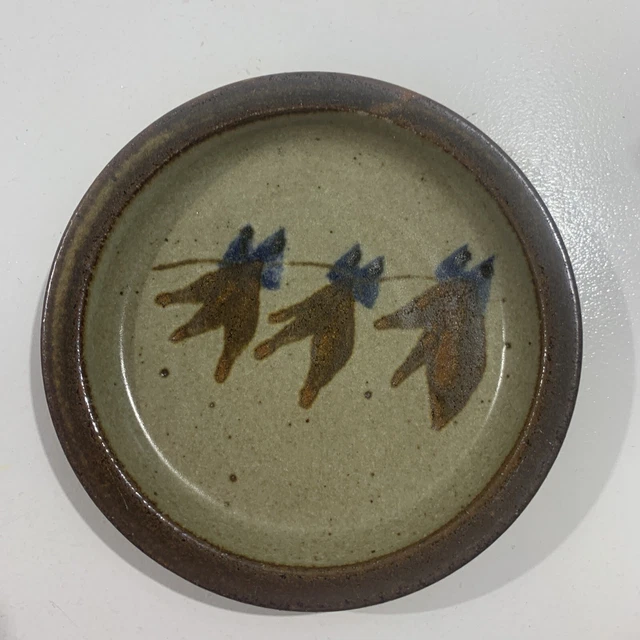Rowe's Hill Pottery Ian Rowe Glazed Gumnut Small Trinket Dish Saucer Signed Rowe