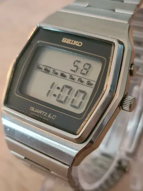 Seiko classic sale digital watches