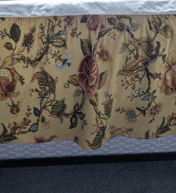 Waverly Garden Room Camelot Queen Bed Skirt 14" Dust Ruffle Woven Cotton