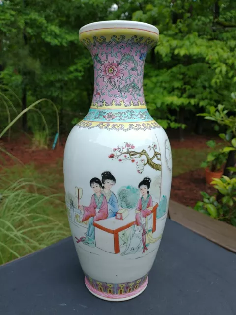 1930s Republic Chinese La Famille Rose Vase 12.5"