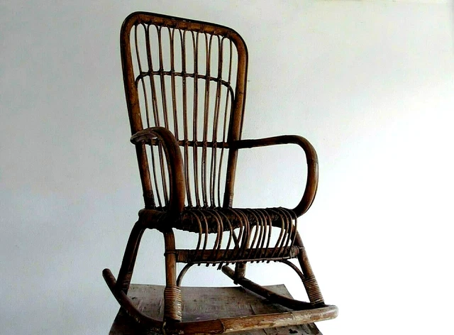 Vintage Silla Mecedora En Junco Ratán Limpia Años 60 Fabricación Italiano