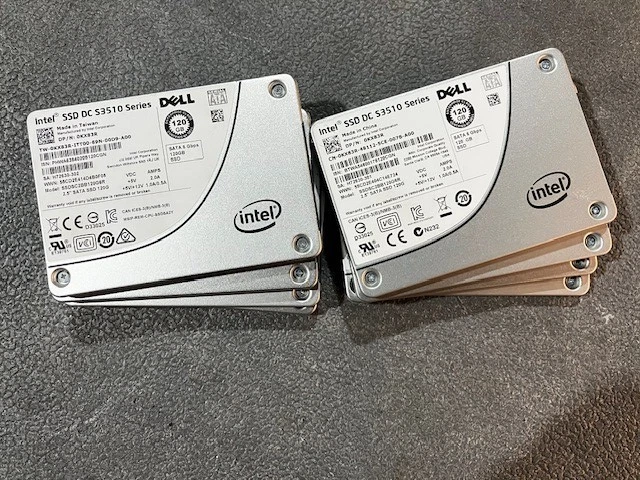 LOT OF 8) Intel SSD DC 3510 120GB 7mm SSD SSDSC2BB120G6R