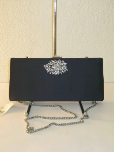 Borsa a tracolla con catena e pochette con telaio Stacee in raso nero... 6