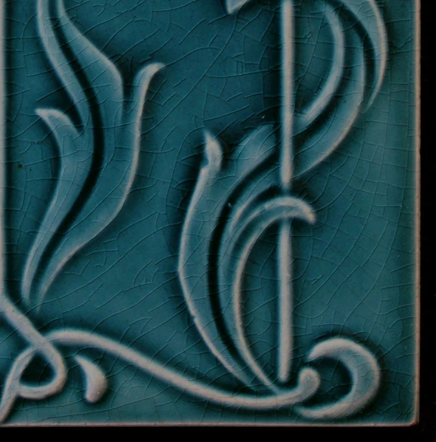 Attractive Original  antique Art Nouveau tile C 1900 T & R Boote England 4
