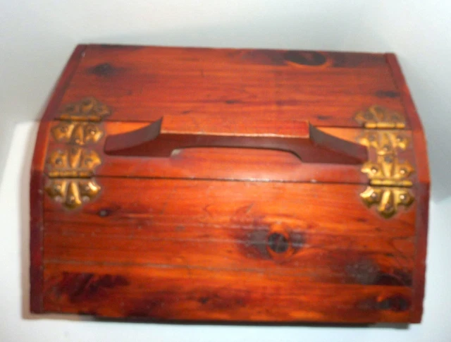 Cedar Sewing Knitting Craft Chest Antique Wooden w/2 Hinged Flip tops  Excellent