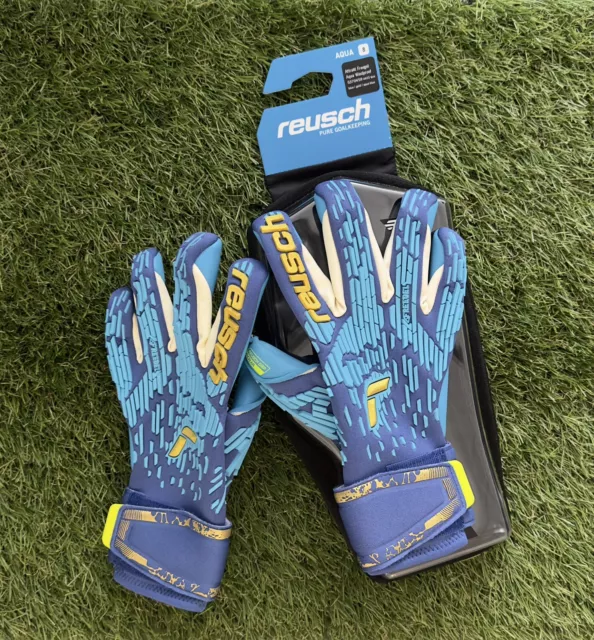 Guanti da portiere professionali reusch Attrakt Freegel Aqua antivento [5370459-4433_9]