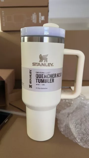 Stanley 40 oz. Quencher H2.0 FlowState Tumbler Beige *NEW*