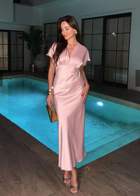ZARA BNWT 2025 Pink Satin Midi Dress. 2330/399/502 Size M 52.70 - PicClick UK ZARA BNWT 2025 Pink Satin Midi Dress. 2330/399/502 Size M 52.70 - PicClick UK