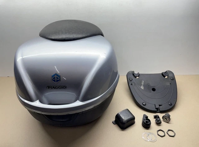 PIAGGIO Topcase Kit Beverly Schwarz 48 Liter - Motorradkoffer Für 2 Helme Abnehmbar