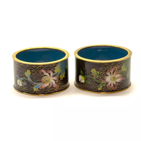 Set of 2 Chinese Napkin Rings Cloisonne Enamel On Brass Floral Black 2" Vintage