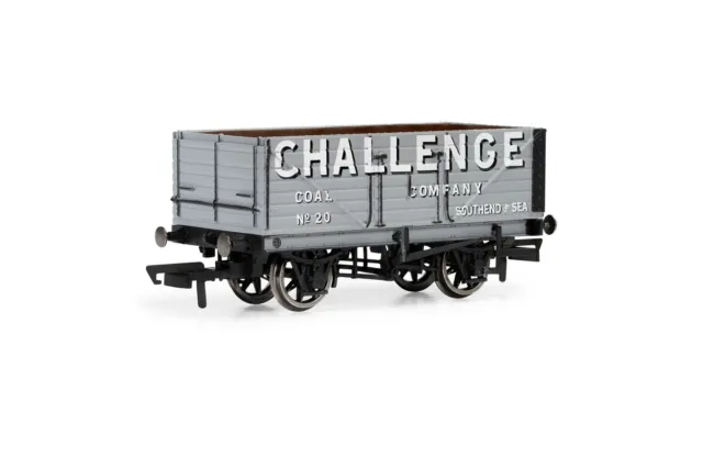 Hornby R60193 7 Plank Wagon, Challenge Coal Company - Era 3 Freight Wagons