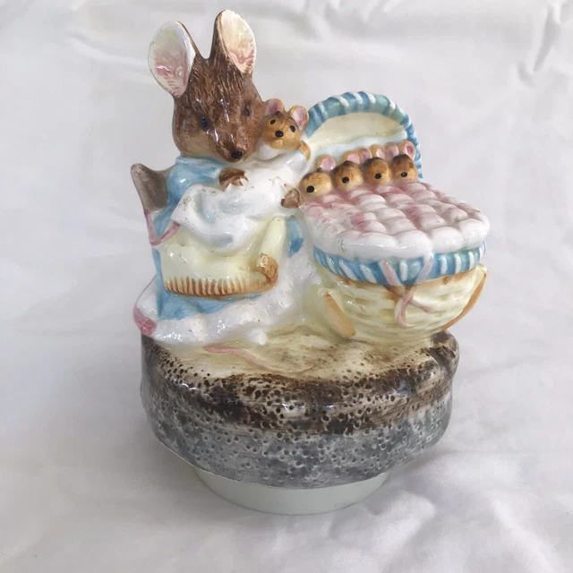 Beatrix Potter Hunca Munca Rotating Schmid Music Box Brahms Lullaby Vintage 1981